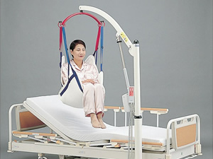 介助を必要とする方の活動範囲を拡大。介助用「リフト」